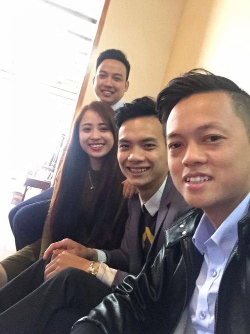tinh trang chung khi hop lop dip tet ban bac 100 hua 10 di hop 1