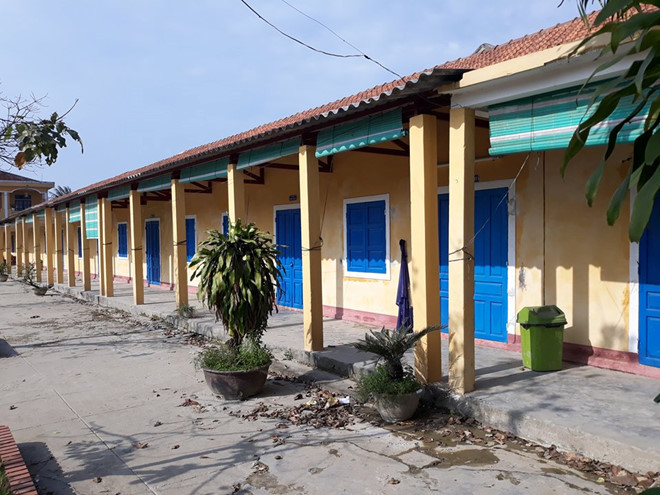khien trach ban giam hieu tu y cho hoc sinh nghi sau tet