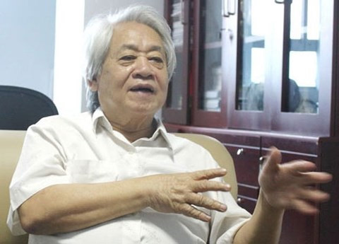 bo truong giao duc va y te khong nhat thiet phai la giao su