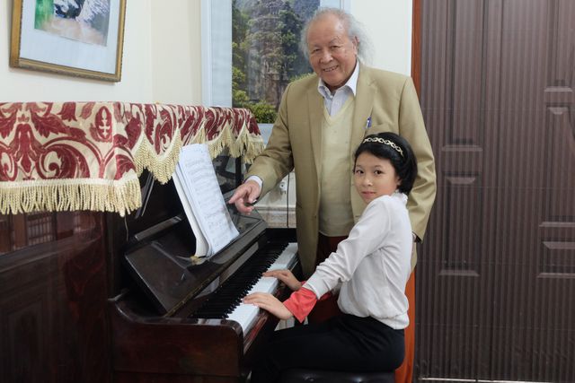 bi quyet giu gin hon nhan hanh phuc cua cap doi chong 91 vo 38 tuoi o ha noi