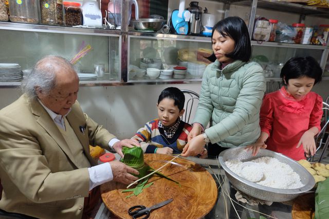 bi quyet giu gin hon nhan hanh phuc cua cap doi chong 91 vo 38 tuoi o ha noi