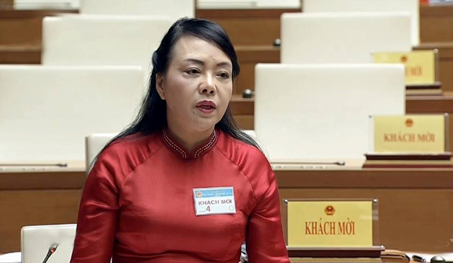 bo truong y te bi khieu nai ve quan ly dao duc khi duoc phong giao su