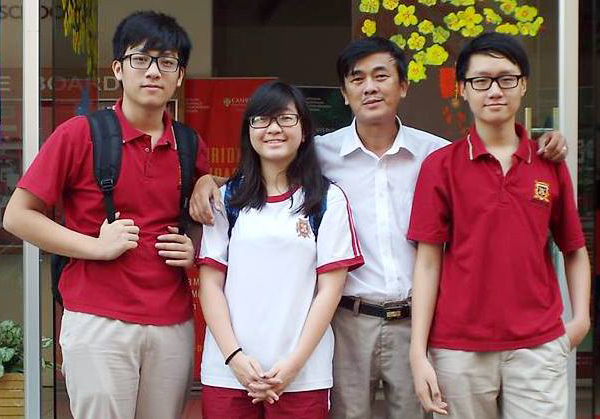 8 nguoi trong mot gia dinh o sai gon cung dang ky hien tang