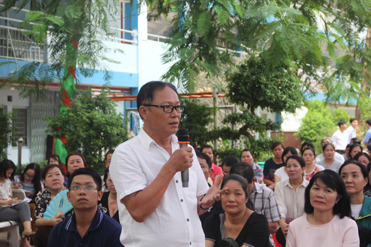 500 phu huynh chat van hieu truong