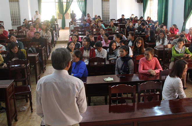 cong an xac minh thong tin giao vien to chay tien de duoc day hoc