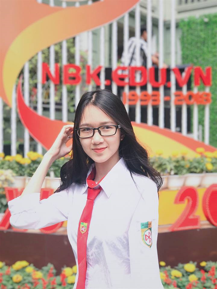 10 guong mat noi bat nhat truong thpt nguyen binh khiem