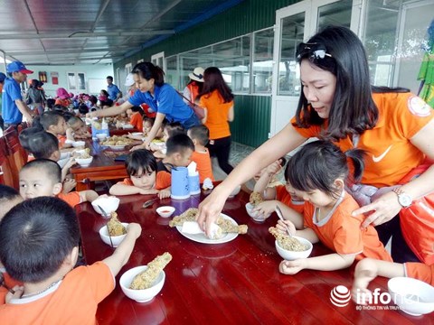 luong 0 dong nhieu giao vien ruc rich bo nghe