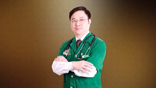 ts phung tuan giang co nguoi nhin an duoc 8 tuan