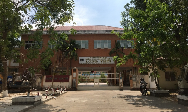 gan tram nguoi trang dem chua chay khu bao ton thien nhien ta cu