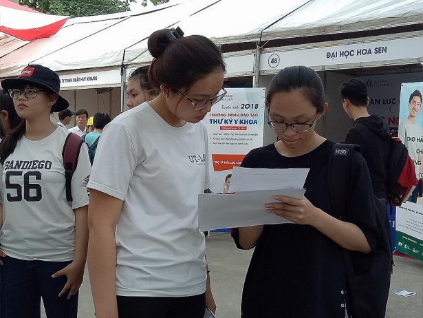 tuyen dung 3000 vi tri tai ngay hoi viec lam o dh giao thong van tai tphcm