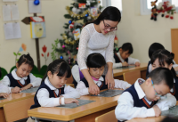 chuyen co tich ve tinh ban dep day cam dong cua hoc tro xu thanh