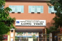 co giao im nhu thoc xuong lam nhan vien van phong