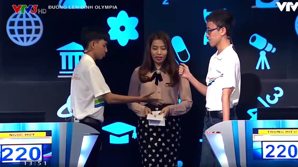 bat phan thang bai thi sinh olympia oan tu ti boc tham de xac dinh nguoi di tiep
