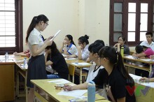 Ôn tập ở nhà, lựa chọn tốt nhất cho học trò lớp 12