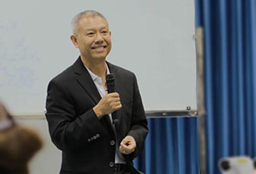 my khong co chuan hieu truong vi so bo sot nhan tai nhu bill gates