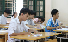Những ngày chờ đợi hồi hộp của giáo viên ra đề thi