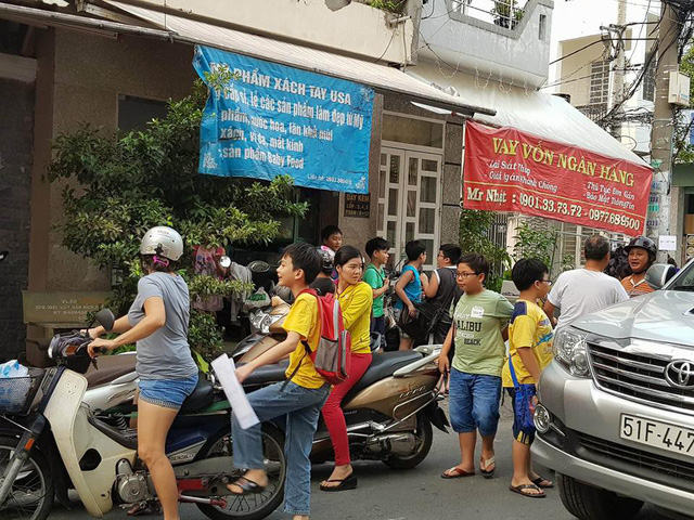 khong tin noi giao vien thu nhap tien ty tu luyen thi