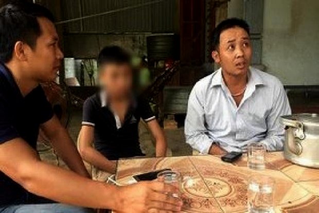nam sinh bi ban cung phong chot cua danh hoi dong em khong dam ke vi cac ban doa se danh tiep