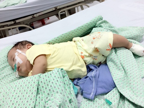 nguoi me tre bi gia dinh chong ruong bo vi khong pha thai doi lam vao canh khon cung
