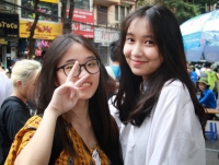 de lich su vua suc thi sinh tho phao roi truong thi