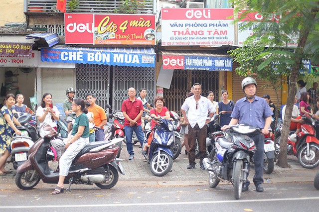 Kỳ thi rồi cũng qua, còn tình yêu của bố mẹ luôn ở lại ky thi roi cung qua con tinh yeu cua bo me luon o lai