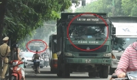 cay cau bac qua 2 the ky o ha noi hang ngay dang bi bop chet
