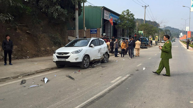 tong hang rao chan 2 kiem lam chet thuong tam