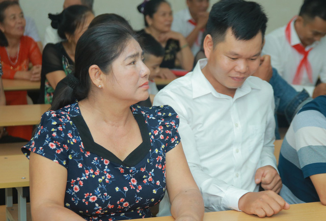 cay khoe mat voi la thu tri an doc xong muon quay ve tham thay co ngay
