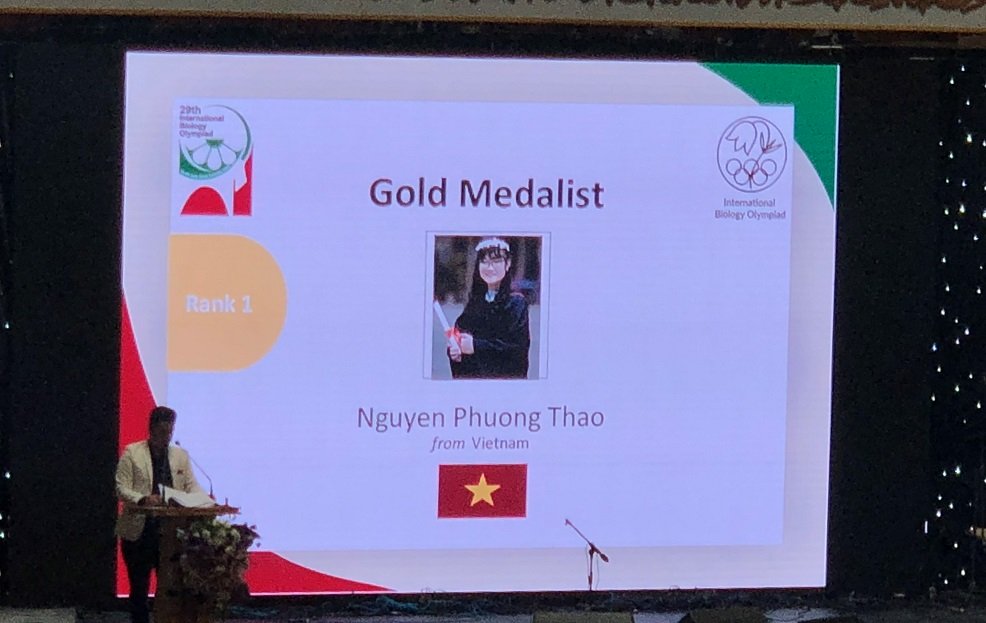 nu sinh dat diem thi olympic cao nhat the gioi thien nhien vo cung thu vi