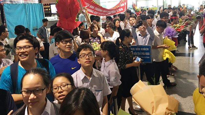 rop co hoa chao don cac cau be vang olympic vat ly hoa hoc 2018