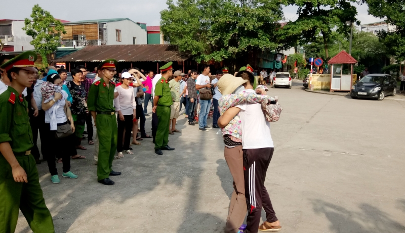 ngay ve xuc dong cua nhung pham nhan duoc giam an