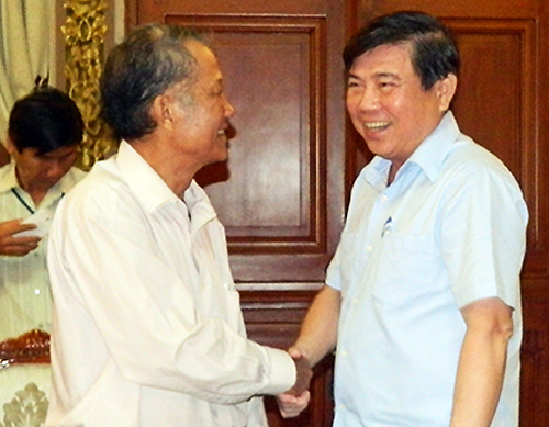 chu tich tp hcm giai quyet vu kien keo dai 20 nam trong nua gio