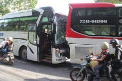 Vụ 2 xe khách tông trên đèo Bảo Lộc: Không phải xe mất thắng