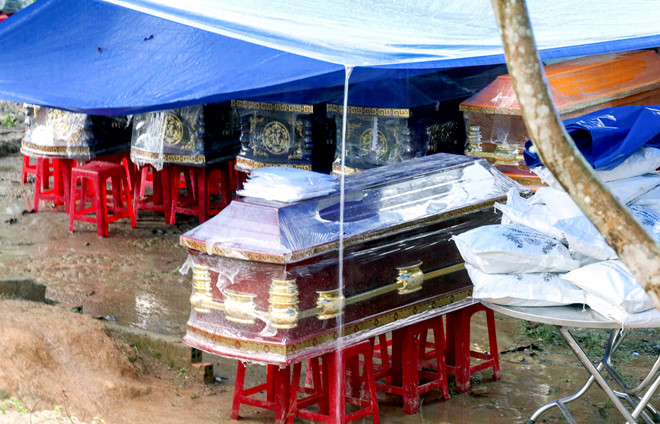 vu no 6 nguoi chet gia dinh kho khan nen cua lay sat ban mua gao