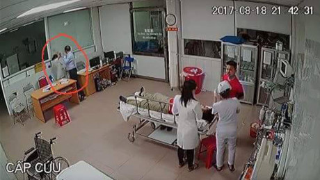 nu bac si bi hanh hung o nghe an toi khang dinh khong he noi gi den chuyen tien