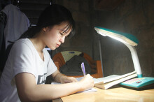 Đậu ngành Báo chí, nữ sinh nhà nghèo bộn bề nỗi lo