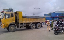 Yêu cầu ngăn chặn TNGT từ hung thần xe ben