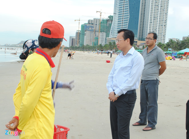bi thu nguyen xuan anh lang le thi sat bai bien da nang