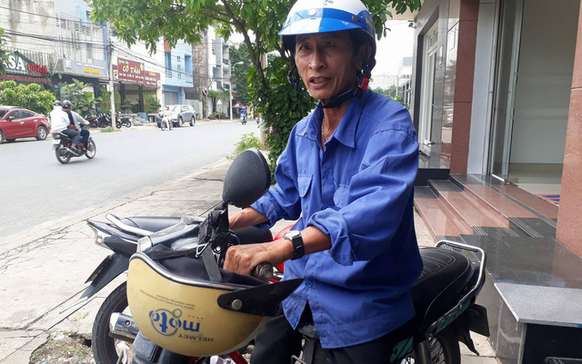 nhat duoc 200 trieu nguoi chay xe om tra lai nguoi mat