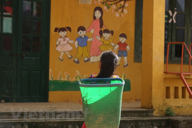 nhung dua tre danh roi ngay khai giang tren nuong cao