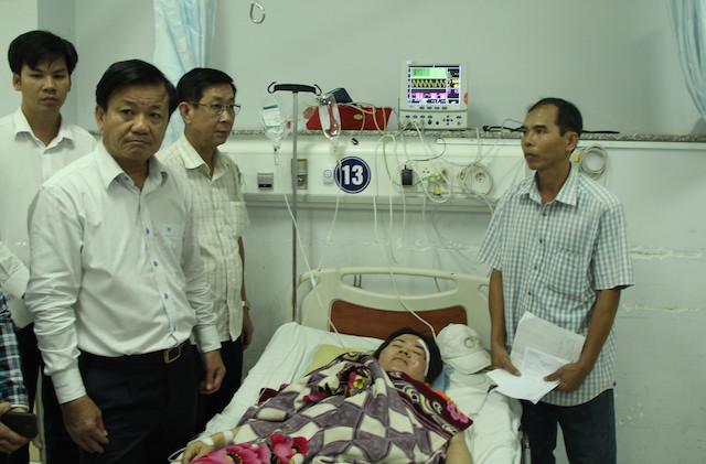 nhan chung vu la t xe kha ch kinh hoa ng ke xe giay phu t sinh tu lat xe