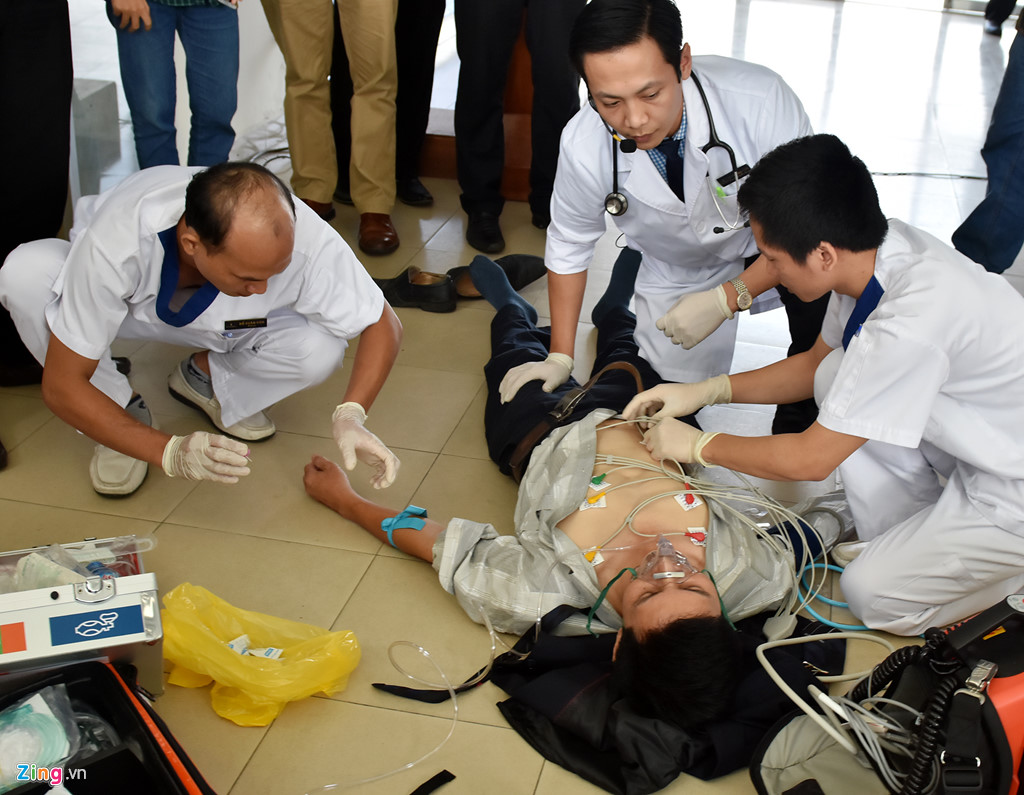 1000 y bac si dien tap ung pho tham hoa y te phuc vu apec