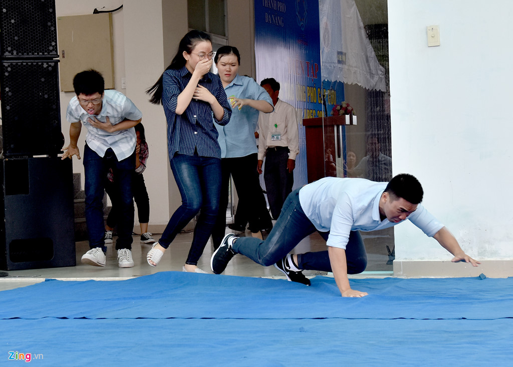 1000 y bac si dien tap ung pho tham hoa y te phuc vu apec