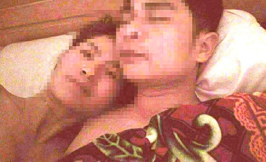 chu tich xa lo anh nong voi nu can bo tre xin tu chuc