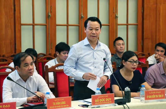 xu ly cac vi pham tai biet phu gia dinh ong pham sy quy