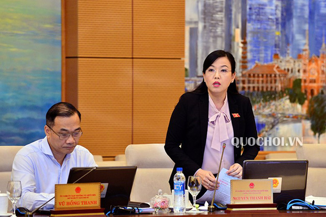 lang phi sach giao khoa sai pham thi thi diem giao duc buc boi moi ky tiep xuc cu tri