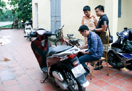 vu nan nhan di sh tu vong o quoc lo co dau vet kho ly giai