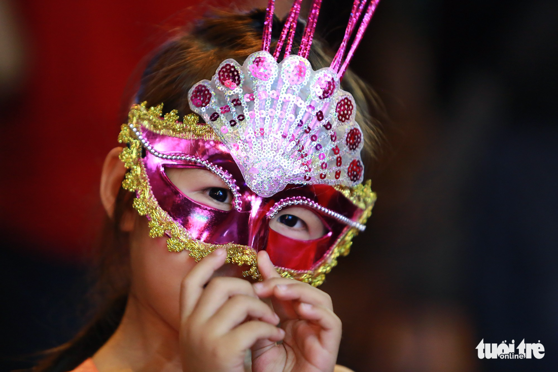 pho tay bui vien thanh bien nguoi dem halloween