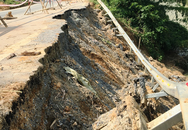 sut lun chua tung thay tren quoc lo gan 100 trieu usd