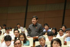 Lạm phát thanh, kiểm tra: 'Phép vua thua lệ làng'